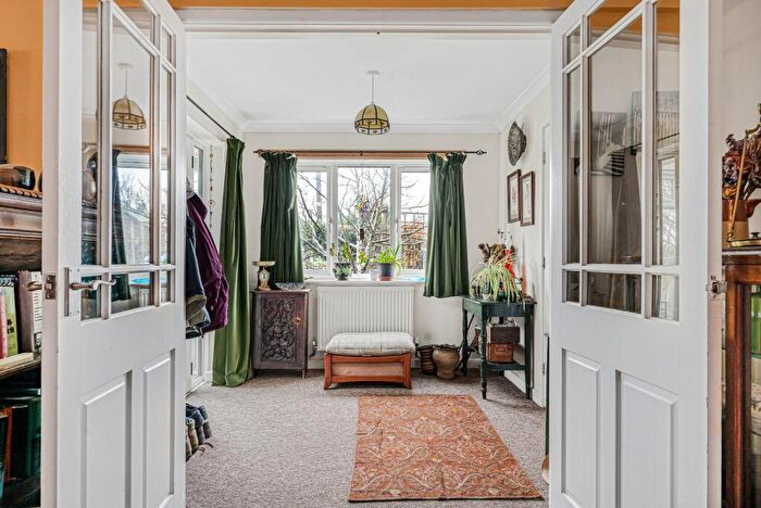 4 Bedroom Bungalow For Sale In France Lynch, Stroud, Gloucestershire, GL6