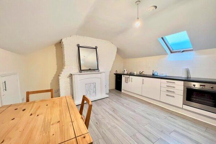 1 Bedroom Flat To Rent In Nottingham Road, Nottingham, NG16