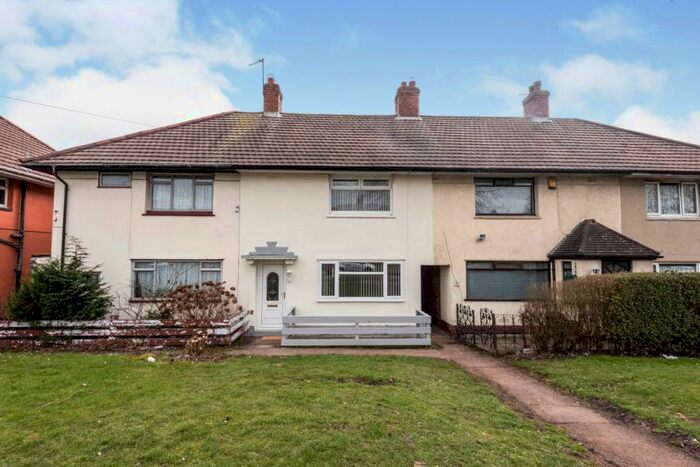 3 Bedroom House To Rent In Somerford Road, Birmingham, B29