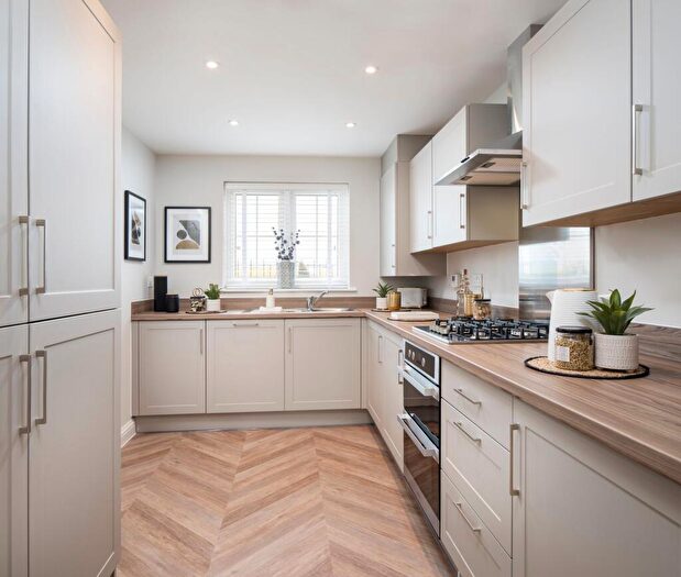 4 Bedroom Semi-Detached House For Sale In Royal Gardens, Wixams, MK45