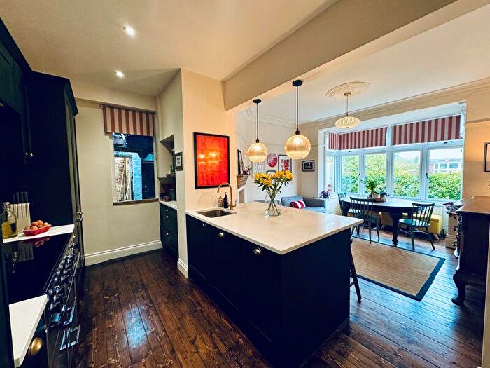 4 Bedroom Detached House For Sale In Windsor Road, Monkseaton, NE25