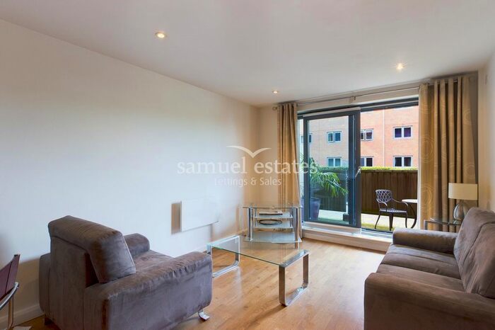 1 Bedroom Flat To Rent In Independence House, Chapter Way, Colliers Wood, SW19