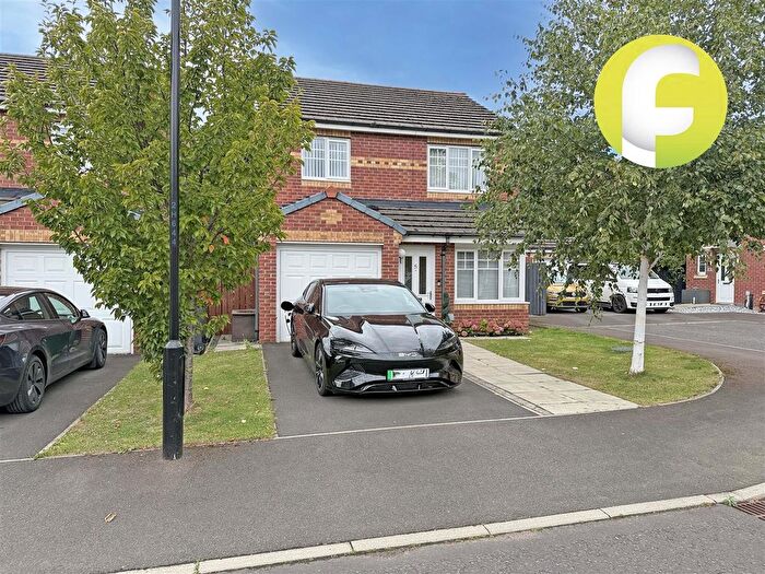 3 Bedroom Detached House For Sale In Howdon Green, Wallsend, NE28