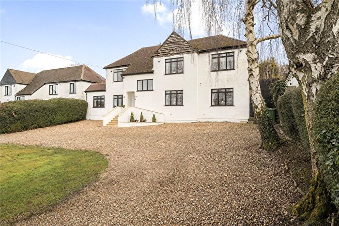 5 Bedroom Detached House For Sale In Old London Road, Badgers Mount, Sevenoaks, TN14