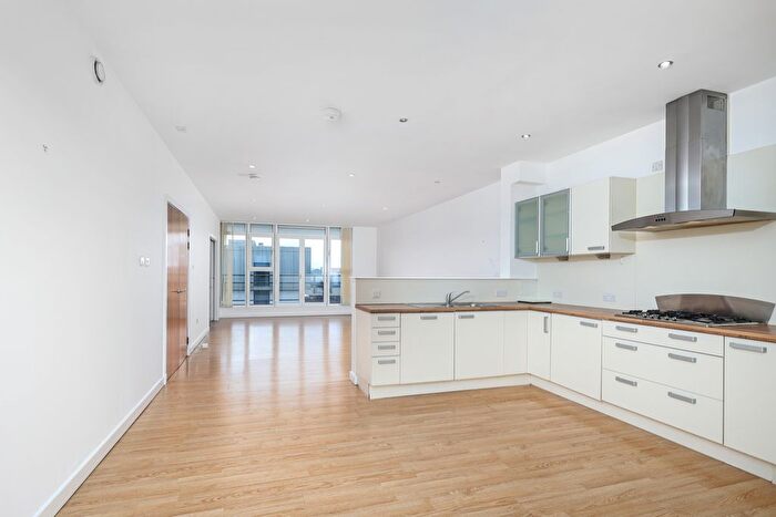 3 Bedroom Flat To Rent In Glasgow Harbour Terraces, Glasgow, G11