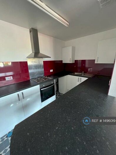 2 Bedroom Flat To Rent In Havelock Court, Preston, PR1