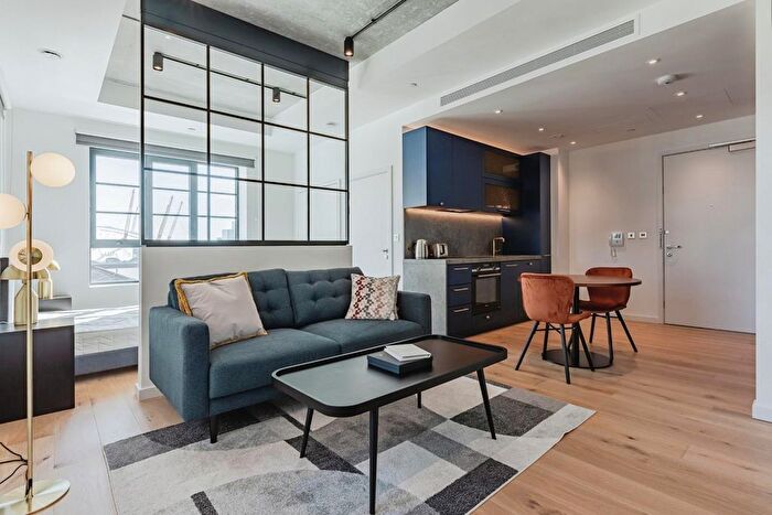 Studio To Rent In Douglass Tower, Goodluck Hope, London, E14