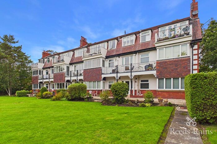 2 Bedroom Apartment For Sale In Moorland Road, Poulton-le-Fylde, Lancashire, FY6