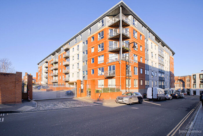 2 Bedroom Apartment To Rent In Quartz Apartments, Hall Street, Jewellery Quarter, B18