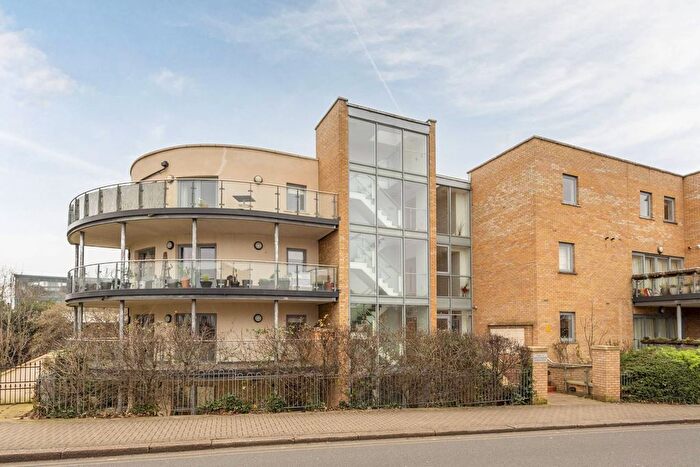 2 Bedroom Flat To Rent In Dryburgh Road, West Putney, London, SW15