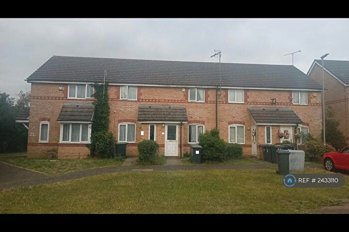 2 Bedroom Terraced House To Rent In Larkspur Gardens, Luton, LU4