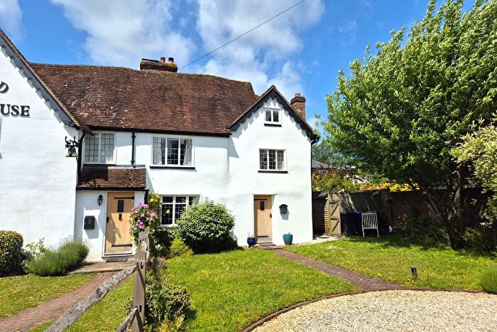 3 Bedroom End Of Terrace House For Sale In Stane Street, Ockley, RH5