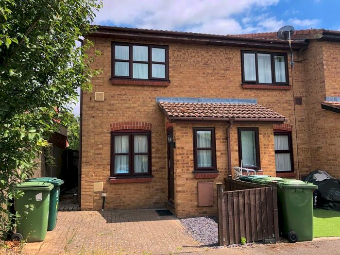 1 Bedroom Terraced House To Rent In Meadow View, Hithermoor Road, Staines, TW19