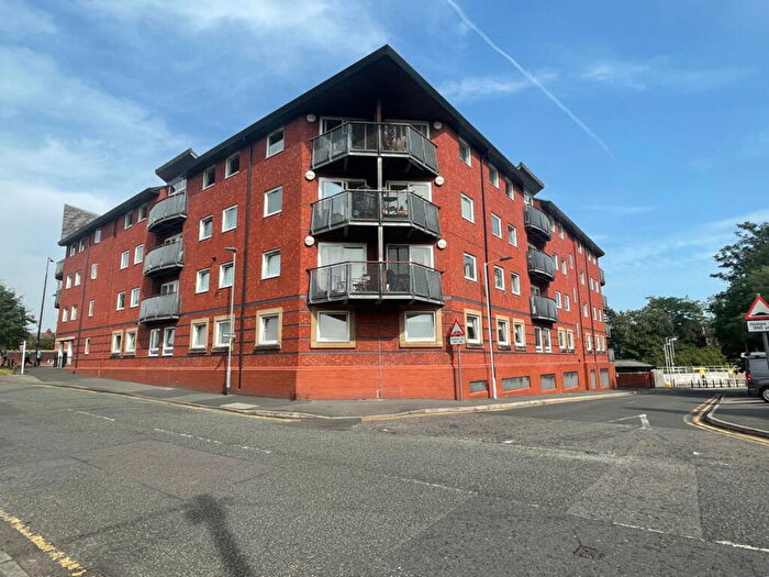 2 Bedroom Flat To Rent In Shapley Court, , School Lane, M20