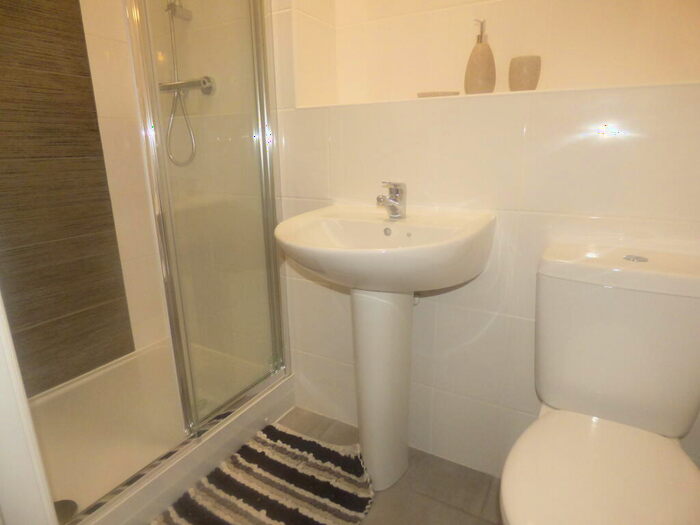 Apartment To Rent In Electra House, SN1