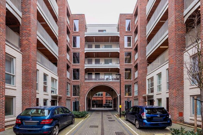 1 Bedroom Flat To Rent In Baldwins Gardens, London, EC1N