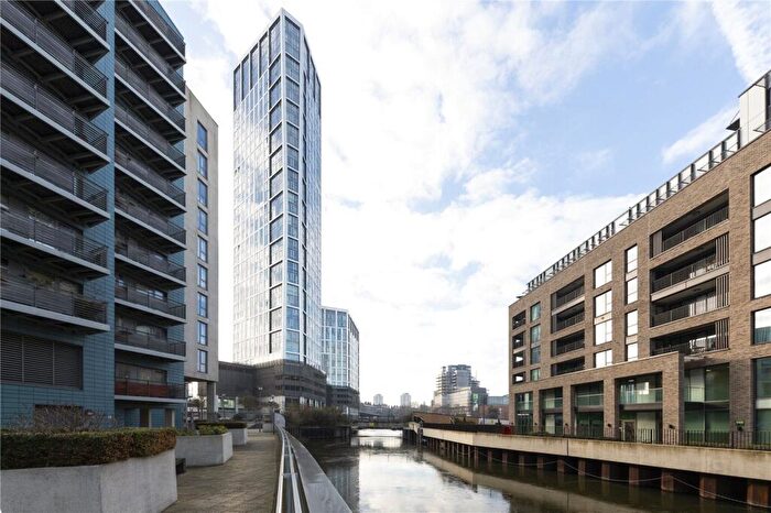 2 Bedroom Flat For Sale In Thomas Frye Court, High Street, London, E15