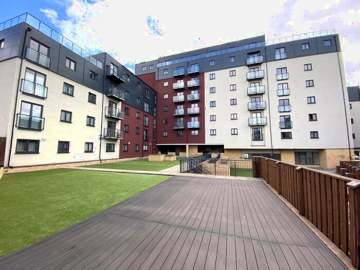 Flat To Rent In Solihull Heights, New Coventry Road, B26