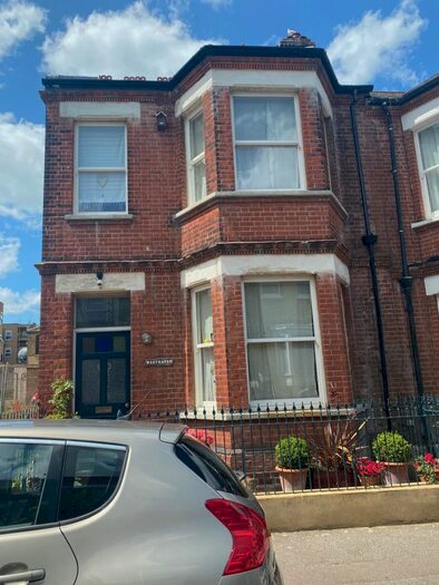 4 Bedroom End Of Terrace House To Rent In Ethelbert Road, Margate, CT9