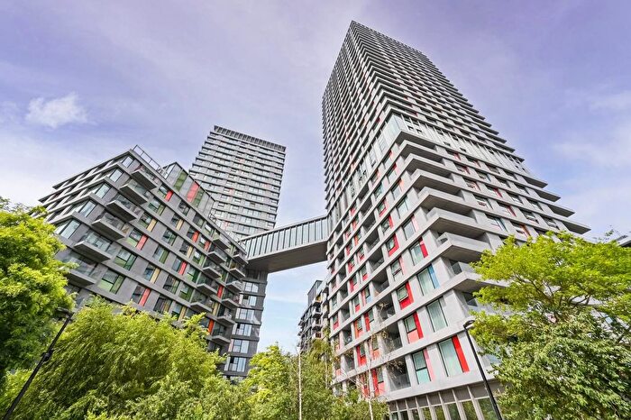 2 Bedroom Flat To Rent In Skylark Point, East Village, Stratford, London, E20