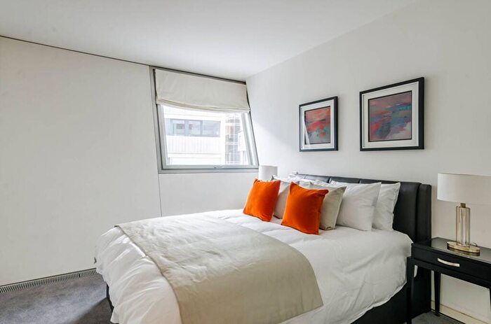 1 Bedroom Flat To Rent In Albion Riverside, Battersea, London, SW11