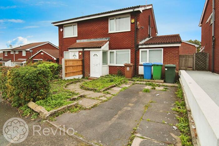 2 Bedroom Semi-Detached House To Rent In Croxton Avenue, Rochdale, OL16