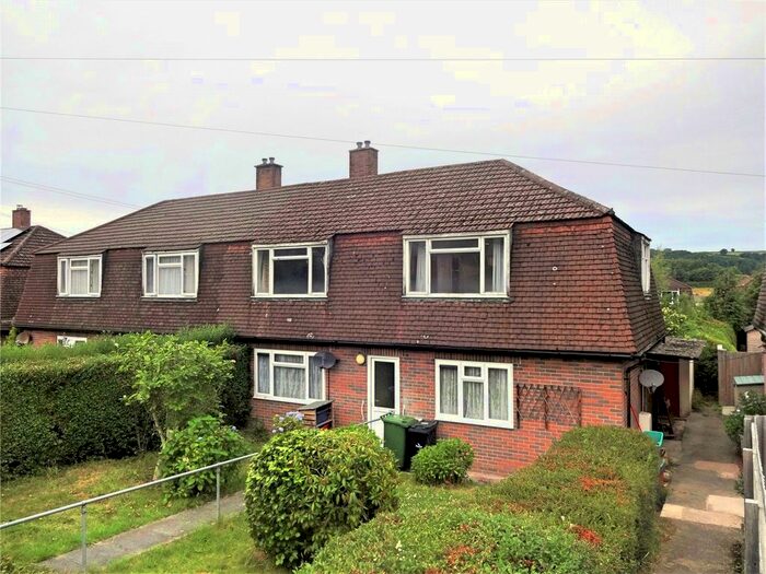 2 Bedroom Flat For Sale In Garth Owen, Newtown, Powys, SY16