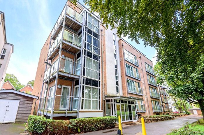 1 Bedroom Apartment To Rent In Banister Park, SO15