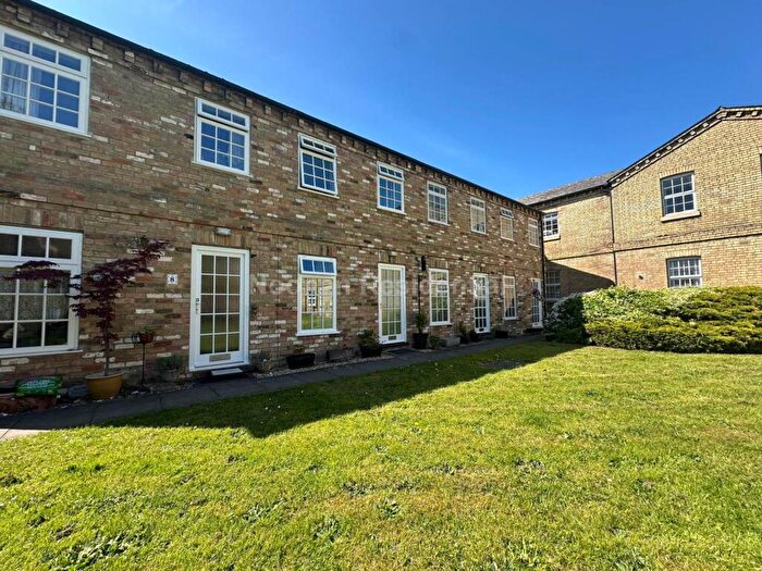 2 Bedroom Terraced House To Rent In The Whitehouse, Eaton Ford, PE19