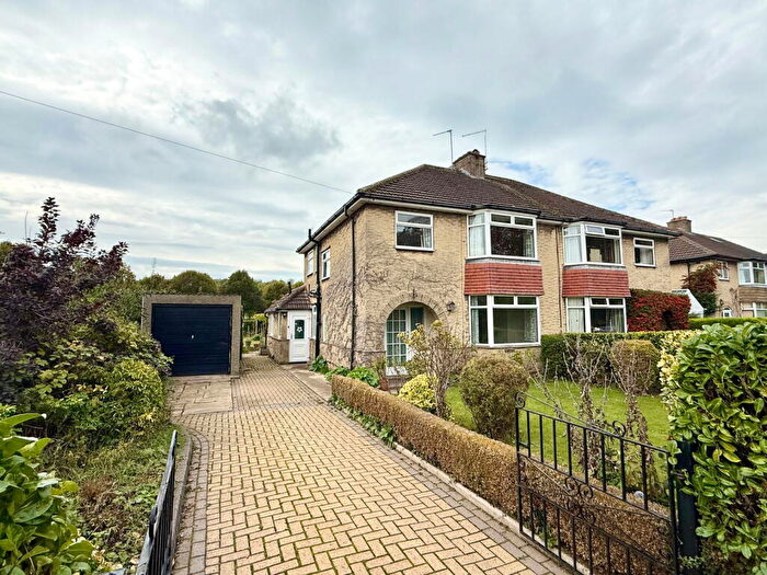3 Bedroom Semi-Detached House For Sale In Wetherby, Barleyfields Road, LS22