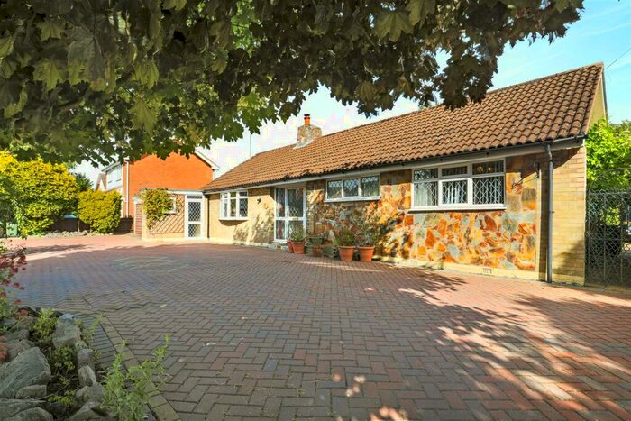 3 Bedroom Detached Bungalow To Rent In Glenfield Frith Drive, Glenfield, Leicester, LE3