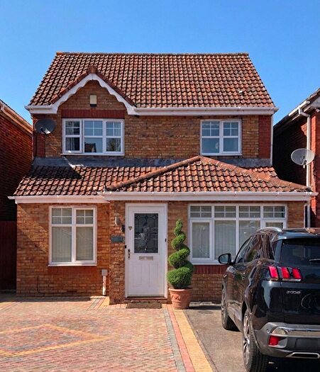 3 Bedroom Detached House For Sale In Glan Rhymni, Windsor Village, Pengam Green, Cardiff, CF24