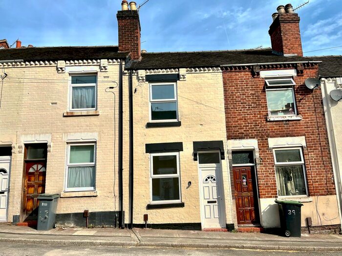 2 Bedroom Terraced House To Rent In Lewis Street, Stoke-On-Trent, ST4