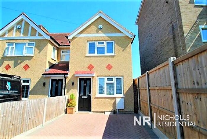 2 Bedroom End Of Terrace House To Rent In Church Lane, Chessington, Surrey., KT9