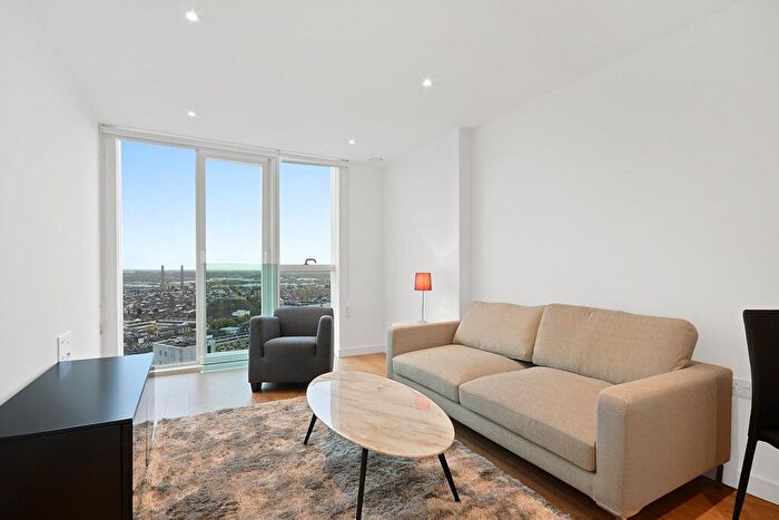 1 Bedroom Apartment For Sale In Pinnacle Apartments, Saffron Central Square, Croydon, CR0