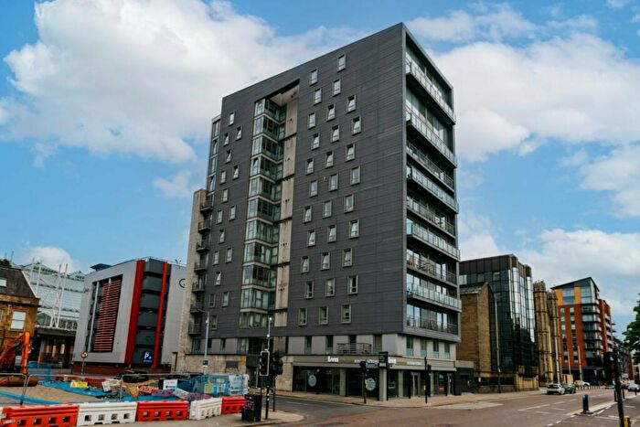 2 Bedroom Flat To Rent In Maxwell Street, Glasgow, G1