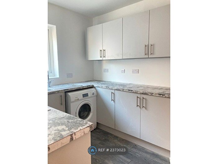 1 Bedroom Flat To Rent In Wyndham Square, Plymouth, PL1