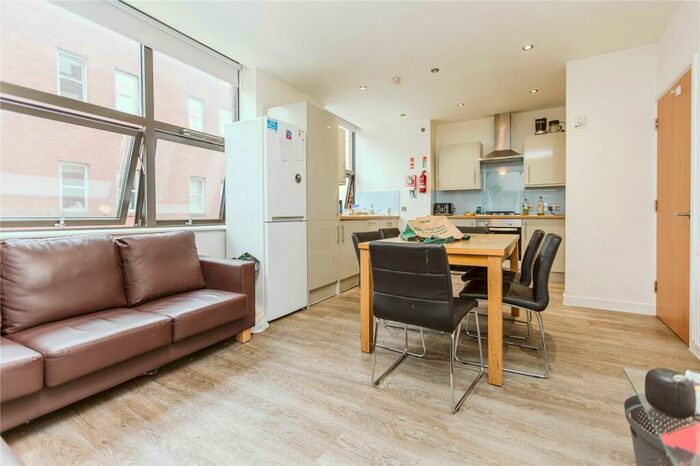 6 Bedroom Apartment To Rent In Crown House, - Prince Street, City Centre, Bristol, BS1