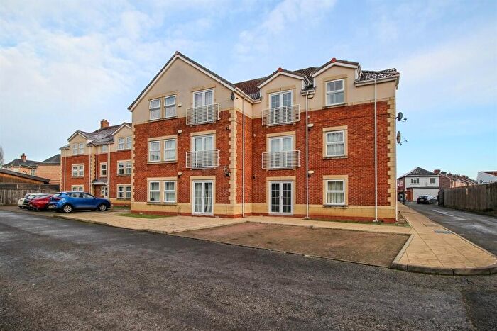 2 Bedroom Flat For Sale In The Potteries, Middlesbrough, TS5