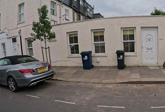 1 Bedroom Flat To Rent In Salisbury Road, West Ealing, W13