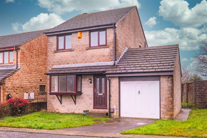 3 Bedroom Detached House For Sale In Carolan Court, Golcar, Huddersfield, HD7