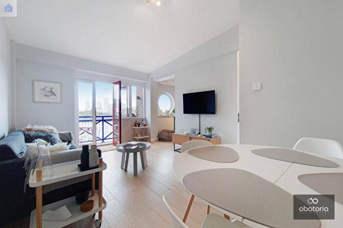 4 Bedroom Apartment For Sale In Maynards Quay, London, E1W