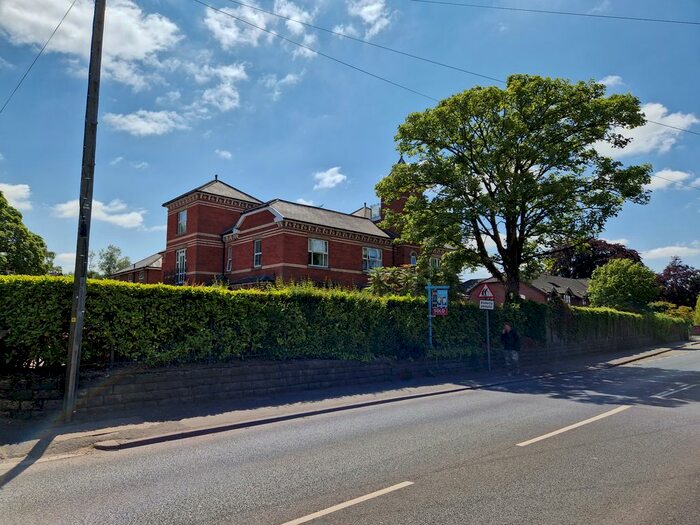 2 Bedroom Flat To Rent In Newcastle Road, Congleton, CW12