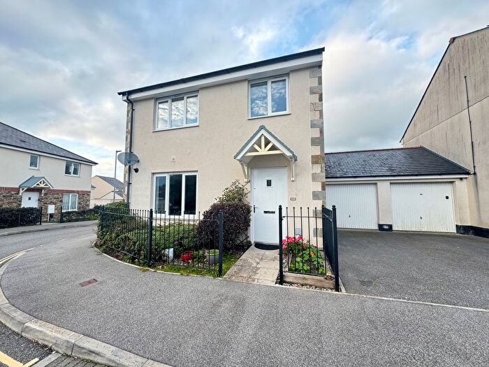 4 Bedroom Property To Rent In Penwethers Crescent, Truro, TR1