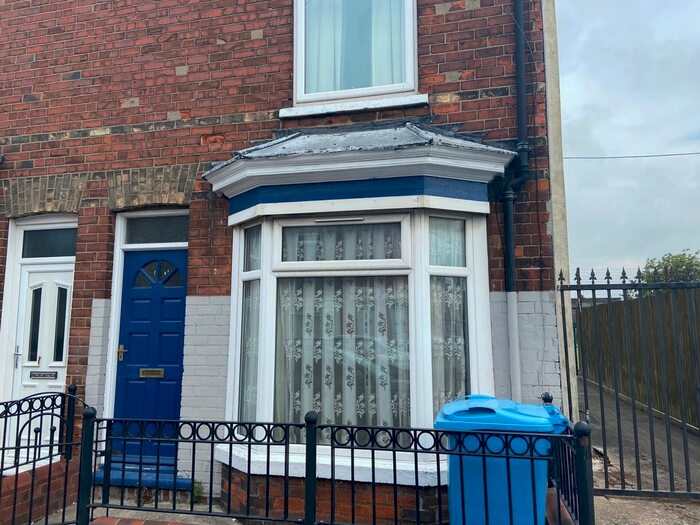 End Of Terrace House To Rent In Belmont Street, Hull, HU9