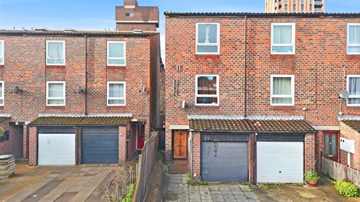 4 Bedroom Terraced House To Rent In Carteret Way, London, SE8