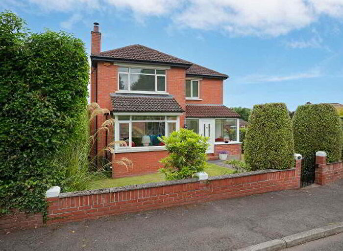 3 Bedroom Detached House For Sale In Richhill Crescent, Belfast, BT5