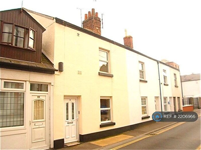 1 Bedroom Flat To Rent In High Street, Dawlish, EX7