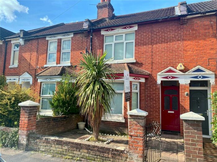 3 Bedroom Terraced House To Rent In George Street, Eastleigh, Hampshire, SO50