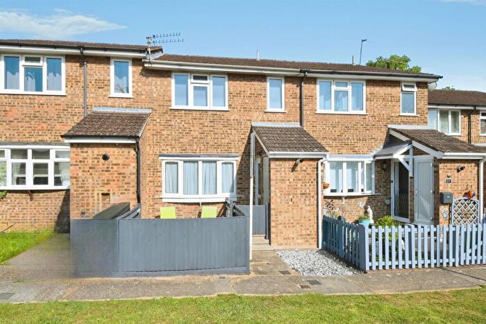 1 Bedroom Apartment For Sale In Briardale, Ware, SG12